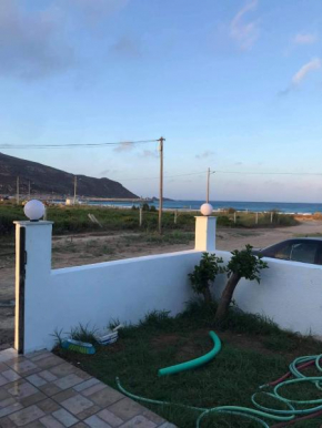 une belle maison à 50m de la plage